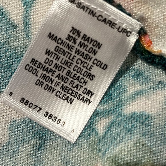 GNW Floral Cardigan Size Large Button Down Pale Pink Very Pretty Rayon - Picture 8 of 13